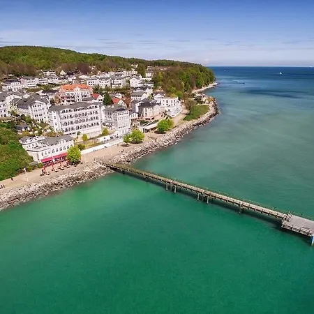 Fuerstenhof - Panorama103 * 사스니츠